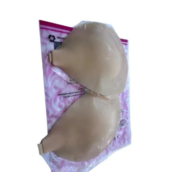 Femagique Silicone Adhesive Strapless Backless Bra Womens B Cream New FSASB-OWB - Picture 9 of 13